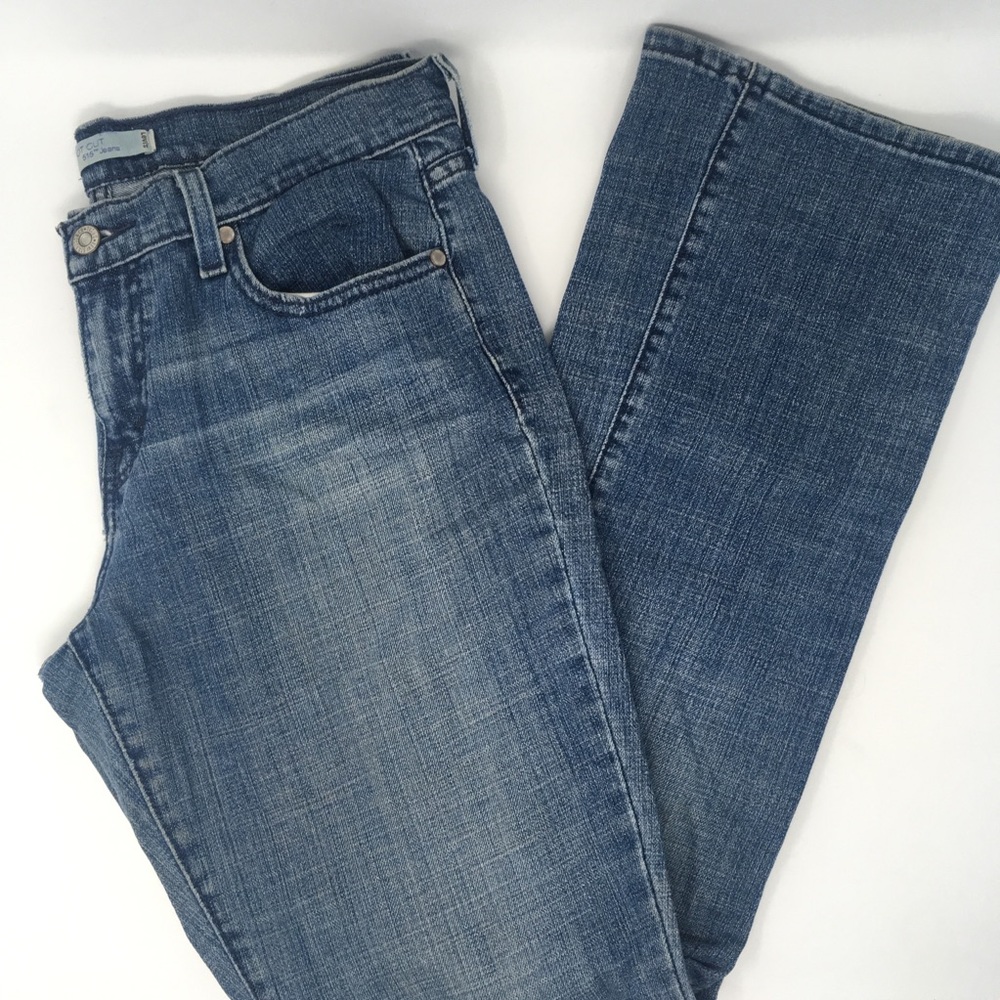 Levis Bootcut 515 Medium Wash Jeans